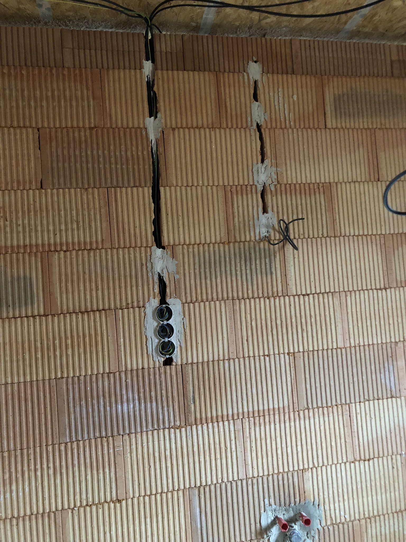 Kompletni elektroinstalace
